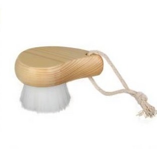 La brosse pour le visage : Notre nouvel allié de beauté ?